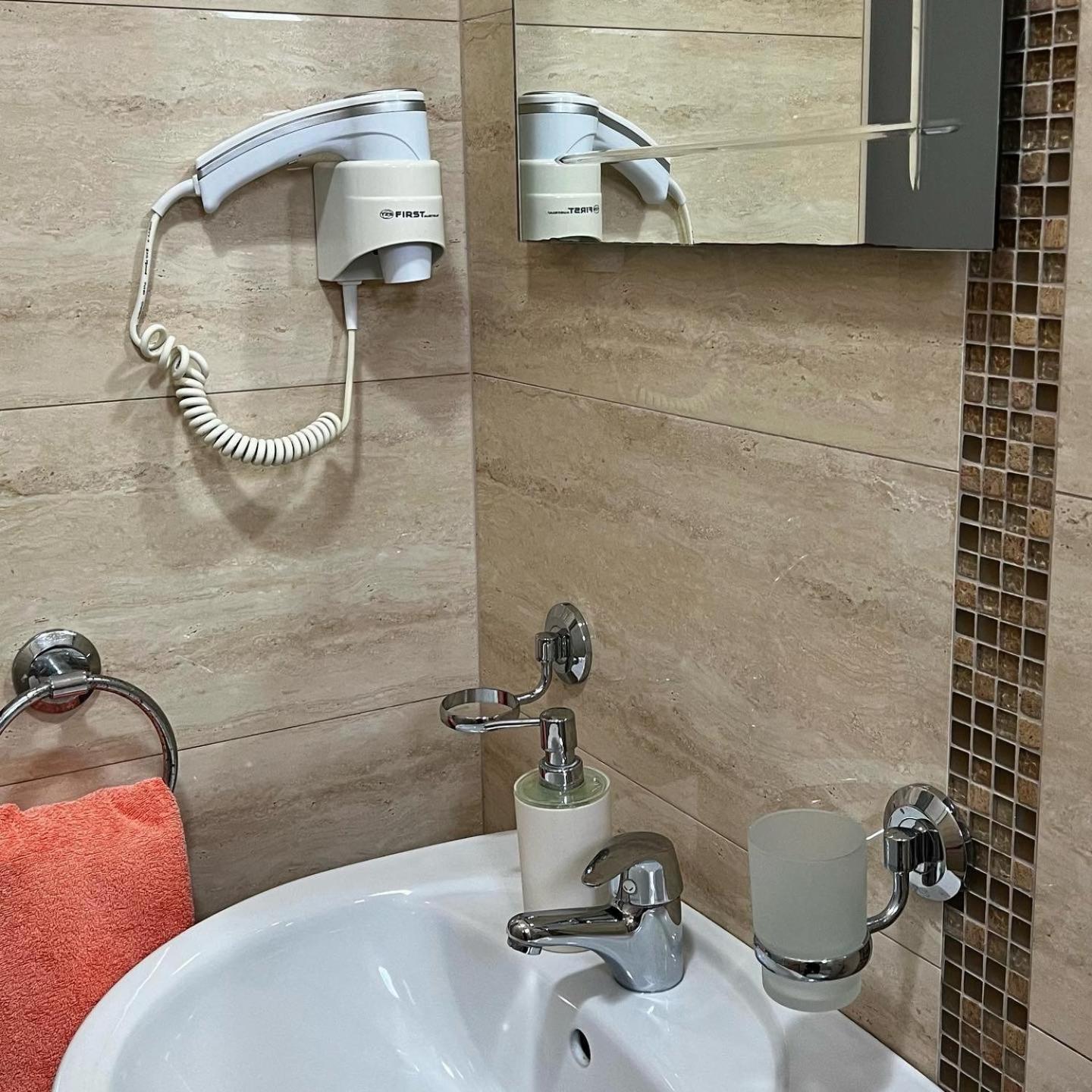 Apartmani Luksic Sutomore Exterior photo