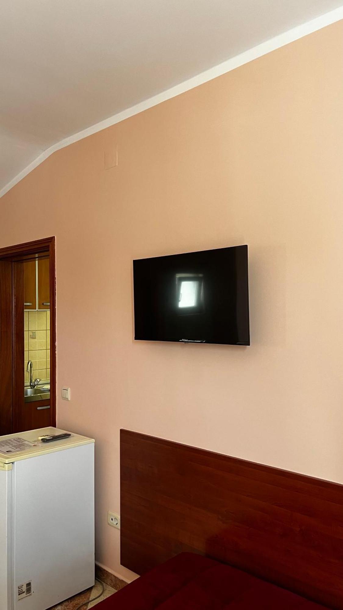 Apartmani Luksic Sutomore Exterior photo